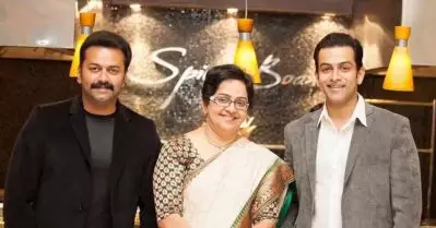 എന്റെ മക്കളുടെ മുമ്പില്‍ വന്ന് ഡേറ്റ് വാങ്ങിച്ച് നീ പടം എടുക്കും എന്ന് ഷാജി കൈലാസിനോട് സുകുവേട്ടന്‍ അന്ന് പറഞ്ഞു: മല്ലിക സുകുമാരന്‍