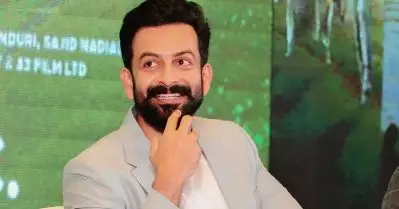 ‘റീമേക്കുകളുടെ കാലം കഴിഞ്ഞു’. ഇതായിരിക്കും ഇനി ഇന്ത്യന്‍ സിനിമയുടെ ഭാവി: പൃഥ്വിരാജ്