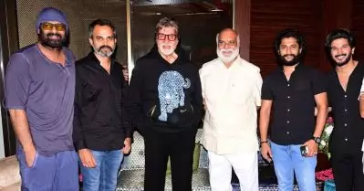 പ്രഭാസിനും അമിതാഭ് ബച്ചനും പ്രശാന്ത് നീലിനുമൊപ്പം ദുല്‍ഖര്‍ സല്‍മാന്‍; ചിത്രം ഏറ്റെടുത്ത് സോഷ്യല്‍ മീഡിയ
