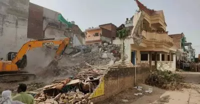 പ്രയാഗ്‌രാജിലെ ബുള്‍ഡോസര്‍ ആക്രമണം; ഹരജി കേള്‍ക്കുന്നതില്‍ നിന്ന് ജഡ്ജി പിന്മാറി