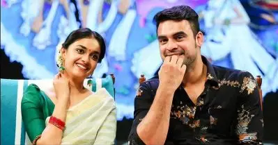 എനിക്ക് ഘ്രാണശക്തി കുറച്ച് കൂടുതലാണെന്ന് ടൊവിനോ; ഞാന്‍ ആദ്യമായിട്ടാണ് കേള്‍ക്കുന്നത്, ഇന്ററസ്റ്റിങ്ങ് എന്ന് കീര്‍ത്തി; വാശിയുടെ വിശേഷങ്ങളുമായി താരങ്ങള്‍