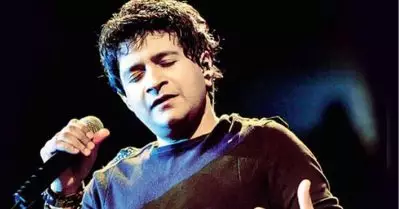 മലയാളി ബോളിവുഡ് ഗായകന്‍ കൃഷ്ണകുമാര്‍ കുന്നത്ത്(കെ.കെ) അന്തരിച്ചു; മരണം കൊല്‍ക്കത്തയില്‍ പരിപാടിക്കിടെ കുഴഞ്ഞുവീണ്
