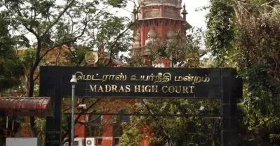 ലൈംഗിക തൊഴില്‍ കേന്ദ്രങ്ങളില്‍ നടത്തുന്ന റെയ്ഡില്‍ സെക്‌സ് വര്‍ക്കേഴ്‌സിനെ അറസ്റ്റ് ചെയ്യരുത്: മദ്രാസ് ഹൈക്കോടതി 