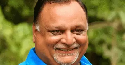 എല്‍.ജെ.ഡി- ജെ.ഡി.എസ് ലയനം പ്രഖ്യാപിച്ചു; തന്റെ സ്ഥാനമാനങ്ങള്‍ വലുതല്ലെന്ന് ശ്രേയാംസ്‌കുമാര്‍