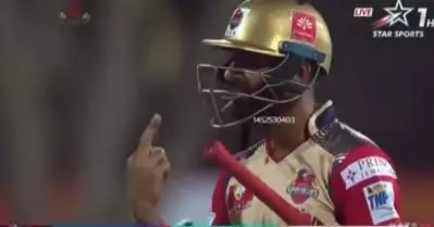 ഒരു കയ്യബദ്ധം നാറ്റിക്കരുത്, മാപ്പാക്കണം; ആരാധകരോട് മാപ്പ് പറഞ്ഞ് ജഗദീശന്‍
