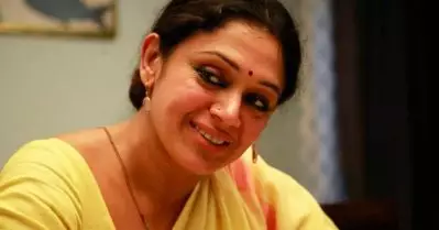 എന്റെ ഹീറോ ആരാണെന്ന് നിങ്ങൾക്ക് ഊഹിക്കാമോ? അതെ ഞങ്ങൾ ഒന്നിക്കുന്ന 56ാമത് ചിത്രം; സർപ്രൈസുമായി ശോഭന