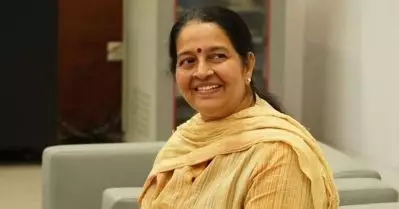 ‘കല്ലൂർ സ്റ്റേഡിയത്തിൽ വീണപ്പോൾ ചത്താൽ മതിയായിരുന്നു’; ഉമാ തോമസിനെതിരെ സൈബർ ആക്രമണം