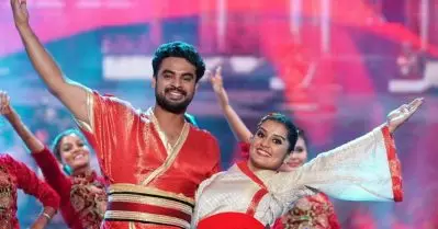 അവരോട് പറഞ്ഞിട്ട് കേട്ടില്ല, അതുകൊണ്ട് കഴിഞ്ഞ കുറെ നാളുകളായി ആ വീഡിയോക്ക് താഴെ അപഹാസ്യനാവുകയാണ്: ടൊവിനോ തോമസ്