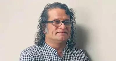 വായില്‍ പഴം കയറ്റിയ എല്ലാ സാംസ്‌കാരിക നായ്ക്കളും കുരക്കേണ്ട സമയം അതിക്രമിച്ചിരിക്കുന്നു: സി.പി.ഐ.എം, കോണ്‍ഗ്രസ് ആക്രമത്തില്‍ ഹരീഷ് പേരടി