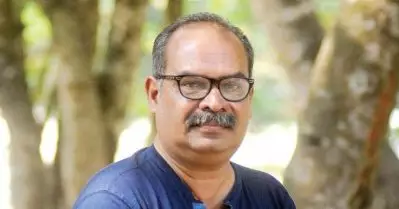 ഡബ്ല്യു.സി.സിയെ കളിയാക്കിയില്ല, സുരാജിന് നായികയില്ലാത്തതിന്റെ കാര്യം ഞങ്ങളോടല്ല അന്വേഷിക്കേണ്ടത്; വിവാദ പരാമര്‍ശത്തില്‍ അലന്‍സിയര്‍