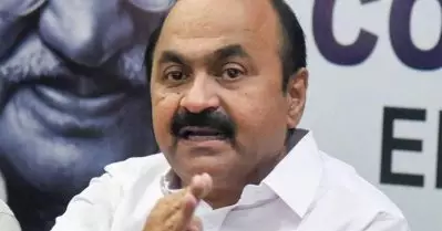 ഇത് തുടക്കം മാത്രം, മതിമറന്ന് ആഹ്ലാദിക്കില്ല, വിജയം കേരളത്തിലാകെ ആവര്‍ത്തിക്കുന്നതിന് വേണ്ടി പണിയെടുക്കും: വി.ഡി. സതീശന്‍