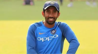 ഇനി നീ കളിക്കുകയേ വേണ്ട, പോയി വിരമിച്ചോ എന്ന് ദ്രാവിഡ് മുഖത്ത് നോക്കി പറഞ്ഞതിന് ശേഷം എന്റെ ശ്രദ്ധ അതില്‍ മാത്രമായിരുന്നു; വെളിപ്പെടുത്തലുമായി സാഹ