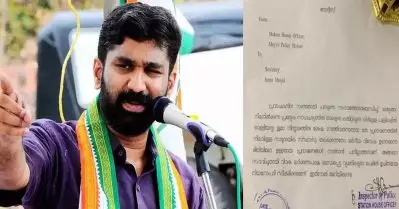 പള്ളികളില്‍ വിദ്വേഷ പ്രസംഗം പാടില്ലെന്ന് പറയുന്ന പിണറായിയുടെ പൊലീസ് ശശികലയുടെ പ്രസംഗം അമ്പലങ്ങളില്‍ പാടില്ലെന്ന് നോട്ടീസ് നല്‍കുമോ? വി.ടി. ബല്‍റാം