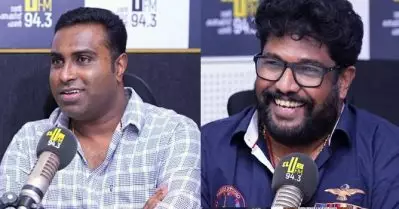 ഛെ, ലാത്തിച്ചാര്‍ജ്ജ് ഇല്ലല്ലോ, കലാപവും ഇല്ല, ശരിയാക്കാം ; ഷാജി ചേട്ടന് വേണ്ടി തിരക്കഥയില്‍ ചില മാറ്റങ്ങള്‍ വരുത്തി; രസകരമായ കമന്റുമായി കടുവ തിരക്കഥാകൃത്ത്