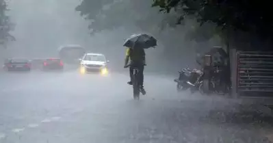 അഞ്ച് ദിവസം മലയോര മേഖലയില്‍ മഴ തുടരും; പത്തനംതിട്ട, കോട്ടയം, ഇടുക്കി ജില്ലകളില്‍ ഓറഞ്ച് അലര്‍ട്ട്