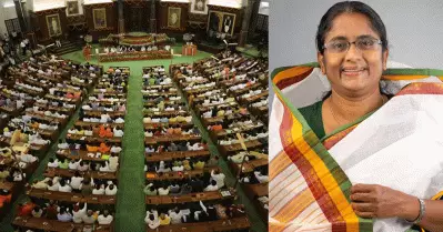 ‘അക്ഷരങ്ങള്‍ക്ക് കൂടി ഇനി വിലക്ക് വന്നേക്കാം, അഴിമതി എന്ന നാമം ഇല്ലെങ്കിലും അഴിമതി എന്ന കര്‍മം നിരോധിച്ചിട്ടില്ല’; ഷാനിമോള്‍ ഉസ്മാന്‍
