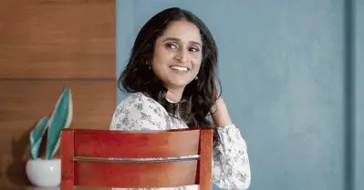 നാഷണൽ അവാർഡ് കിട്ടിയാൽ പണക്കാരിയായി എന്നാണ് പലരും കരുതുന്നത്, അമ്പലത്തിൽ പോകുമ്പോൾ പൈസ കൂട്ടിയെഴുതുമായിരുന്നു: സുരഭി ലക്ഷ്മി