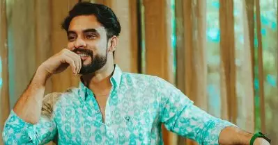 പൊളിറ്റിക്കലി ഇന്‍കറക്റ്റായ കാര്യങ്ങള്‍ ഗ്ലോറിഫൈ ചെയ്ത് കാണിക്കുമ്പോഴാണ് കുഴപ്പങ്ങളുണ്ടാവുന്നത്: ടൊവിനോ തോമസ്