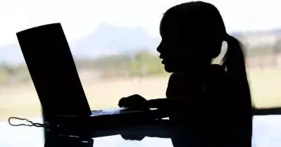 ‘കുഞ്ഞാപ്പ്’ വരുന്നു; കുട്ടികള്‍ക്കെതിരായ സൈബര്‍ ആക്രമണങ്ങള്‍ തടയാന്‍