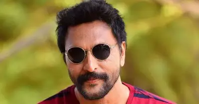 സ്വാതന്ത്ര്യ ദിനമായിട്ട് പോസ്റ്റൊന്നും ഇല്ലലോ എന്ന് കമന്റ്; കിടിലന്‍ മറുപടിയുമായി ബാബു ആന്റണി