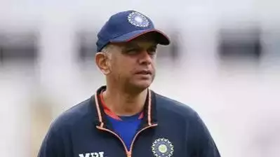 ദ്രാവിഡിന് പകരം പുതിയ പരിശീലകൻ; അഭിപ്രായപ്രകടനവുമായി ആരാധകർ