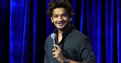 ‘പരിപാടി നടക്കുന്നത് എവിടെയാണോ അവിടെ വെച്ച് ഞങ്ങള്‍ അവനെ തല്ലും’; മുനവ്വര്‍ ഫാറൂഖിക്കെതിരെ ഭീഷണിയുമായി ഹിന്ദുത്വവാദികള്‍