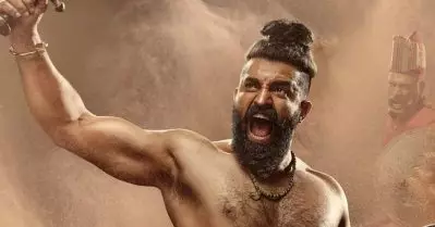 ആറാട്ടുപുഴ വേലായുധപ്പണിക്കര്‍ തിരുവോണത്തിനെത്തും; പത്തൊന്‍പതാം നൂറ്റാണ്ട് റിലീസ് പ്രഖ്യാപിച്ചു