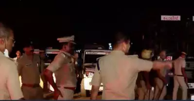 സംഗീത പരിപാടിക്കിടെ കോഴിക്കോട് ബീച്ചില്‍ സംഘര്‍ഷം; ലാത്തി വീശി പൊലീസ്