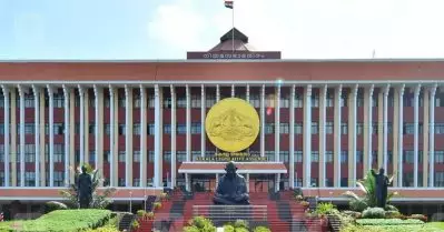 സ്വാതന്ത്ര്യത്തിന് വേണ്ടി പോരാടാത്തവര്‍ ചേരിതിരിവിന് ശ്രമിക്കുന്നു: നിയമസഭ