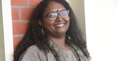 എം.ജി. സര്‍വകലാശാലയില്‍ ദളിത് എഴുത്തുകാരി രേഖ രാജിന്റെ നിയമനം റദ്ദാക്കി ഹൈക്കോടതി; രണ്ടാം റാങ്കുകാരിയെ നിയമിക്കാന്‍ ഉത്തരവ്