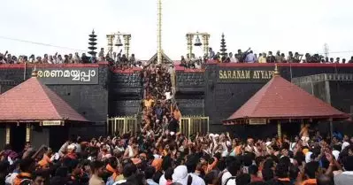 ശബരിമലയില്‍ നിവേദ്യവും പ്രാസാദവും തയ്യാറാക്കാന്‍ ഇനി ബ്രാഹ്മണര്‍ വേണ്ട; ജാതി നിബന്ധന ഒഴിവാക്കി ദര്‍ഘാസ് പരസ്യം