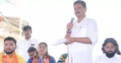 അവരുടെ കാലുതല്ലിയൊടിച്ചേക്കൂ; ഉദ്ധവ് വിഭാഗത്തെ എം.എല്‍.എമാര്‍ക്കെതിരെ ‘ക്വട്ടേഷന്‍’ കൊടുത്ത് വിമത എം.എല്‍.എ