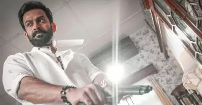 വേട്ട തുടരുന്നു; 50 കോടി ക്ലബ്ബില്‍ ഇടംപിടിച്ച് കടുവ