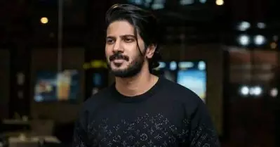 രണ്ട് വര്‍ഷം മാറി നിന്നതിന്റെ ക്ഷീണം പലിശയടക്കം തീര്‍ക്കാനാണ് പ്ലാന്‍, ഹിറ്റ് സംവിധായകനൊപ്പം വീണ്ടും കൈകോര്‍ക്കാന്‍ ദുല്‍ഖര്‍