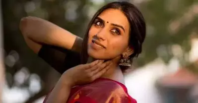 ആനയെ കണ്ടാല്‍ പേടിച്ച് നില്‍ക്കാറില്ല, ആന പ്രാന്തുണ്ട്: മാളവിക ജയറാം