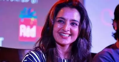 ഇത് എളിമ കൊണ്ട് പറയുന്നതല്ല, സത്യമാണ്; സ്വന്തം ഇന്റര്‍വ്യൂകളെ കുറിച്ചുള്ള അഭിപ്രായം പറഞ്ഞ് മഞ്ജു വാര്യര്‍