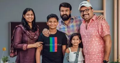 ഇവര്‍ക്കിത് ഫ്രെയിം ചെയ്യാനുളളതല്ലേ, കളറുള്ള ഷര്‍ട്ട് കൊണ്ടുവരുവെന്ന് ലാല്‍ സര്‍; മോഹന്‍ലാല്‍ ഒരു അത്ഭുതമെന്ന് ജിസ് ജോയ്