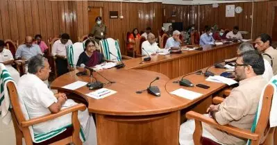 ആരോഗ്യ പ്രവര്‍ത്തകരെ ആക്രമിച്ചാല്‍ ഇനി കടുത്ത ശിക്ഷ; ആശുപത്രി സംരക്ഷണ ഓര്‍ഡിനന്‍സിന് മന്ത്രിസഭയുടെ അംഗീകാരം