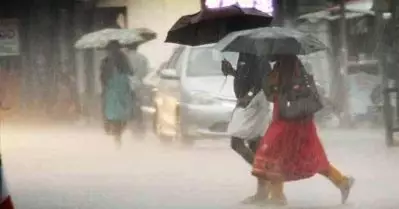 സംസ്ഥാനത്ത് മഴ കനക്കുന്നു; അഞ്ച് ജില്ലകളില്‍ ഓറഞ്ച് അലേര്‍ട്ട്, മത്സ്യബന്ധനത്തിന് വിലക്ക്