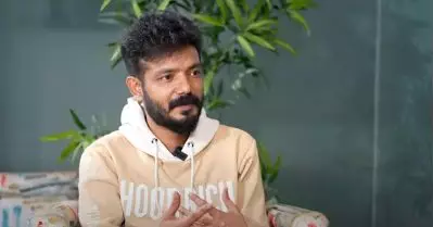 അവതാരകയെ അപമാനിച്ച കേസ്; ശ്രീനാഥ് ഭാസിയുടെ നഖം, തലമുടി, രക്തം എന്നിവയുടെ സാമ്പിളുകള്‍ പരിശോധനയ്ക്ക്