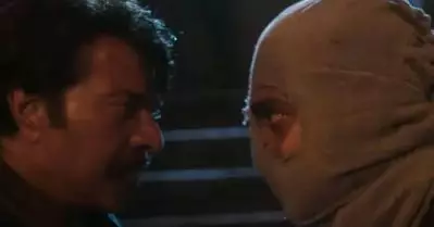 ഈ കണ്ണ് ഞാനെവിടെയോ…? റോഷാക്കിലെ വില്ലന്‍ ആസിഫ് അലിയോ, കോട്ടയം നസീറോ, ഷറഫുദ്ദീനോ; ടീസറിന് പിന്നാലെ ചൂടന്‍ ചര്‍ച്ച