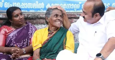 ദുരിതമനുഭവിക്കുന്നവരുടെ മൗലികാവകാശങ്ങള്‍ക്കായുള്ള സമരം സര്‍ക്കാര്‍ കാണാത്തത് ജനാധിപത്യവിരുദ്ധം; ദയ ബായിയെ വി.ഡി. സതീശന്‍ സന്ദര്‍ശിച്ചു