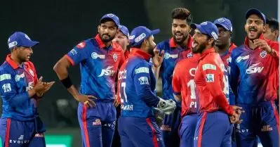 ദൽഹിയുടെ കിരീടവരൾച്ച അവസാനിപ്പിക്കാൻ ഇതിഹാസമെത്തുന്നു? വമ്പൻ മാറ്റത്തിനൊരുങ്ങി ക്യാപ്പിറ്റൽസ്