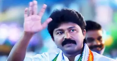 വാട്സ്ആപ്പ് സന്ദേശത്തിലൂടെ ഭീഷണി; എല്‍ദോസ് കുന്നപ്പിള്ളിലിനെതിരെ വീണ്ടും പരാതി