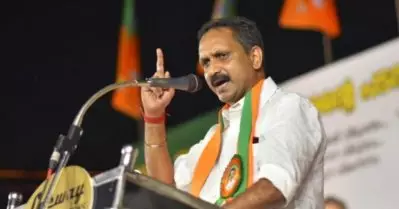 ‘ബാലഗോപാലിനെ രാജിവെപ്പിക്കുന്നതാണ് പിണറായി വിജയന് അഭികാമ്യം, വഷളാക്കിയാല്‍ വലിയ തിരിച്ചടി നേരിടും’; സര്‍ക്കാരിനെതിരെ ഭീഷണിയുമായി കെ. സുരേന്ദ്രന്‍