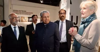 ലോക സമാധാന സമ്മേളനം വിളിച്ചുചേര്‍ക്കാനുള്ള കേരളത്തിന്റെ ആവശ്യം പരിഗണിക്കുമെന്ന് നോബല്‍ പീസ് സെന്റര്‍ എക്‌സിക്യൂട്ടീവ് ഡയറക്ടര്‍ ഉറപ്പുനല്‍കി: മുഖ്യമന്ത്രി