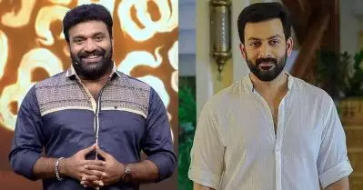 പൃഥ്വിരാജുമൊത്തുള്ള ചിത്രം ഇനി നടക്കില്ല; സംവിധാനം ചെയ്യാനിരുന്ന ചിത്രത്തെ പറ്റി കോട്ടയം നസീര്‍