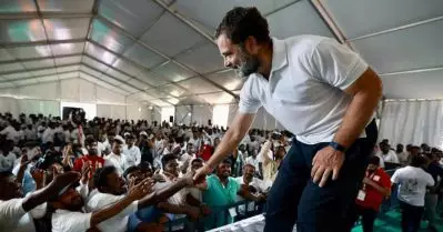 രണ്ട് കോടി തൊഴിലവസരങ്ങള്‍ നല്‍കുമെന്ന് 2014ല്‍ ബി.ജെ.പി പറഞ്ഞു; ഇന്ന് വിദ്യാസമ്പന്നരായ യുവാക്കള്‍ ബിരുദവും കയ്യില്‍ പിടിച്ച് തൊഴില്‍ തേടി അലയുകയാണ്: രാഹുല്‍ ഗാന്ധി