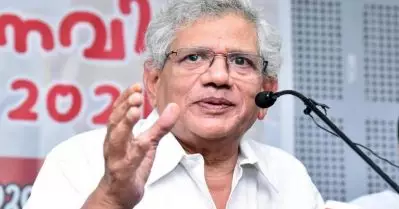 ‘ഹിന്ദി, ഹിന്ദു, ഹിന്ദുസ്ഥാന്‍’ ആശയം അടിച്ചേല്‍പ്പിക്കാനുള്ള ആര്‍.എസ്.എസ് നീക്കം അംഗീകരിക്കില്ല: സീതാറാം യെച്ചൂരി