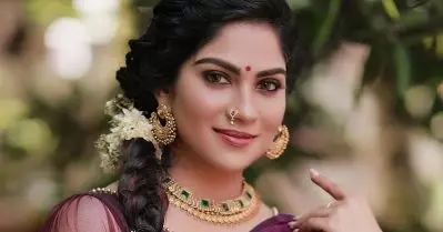 സ്റ്റേറ്റ് അവാര്‍ഡ് കിട്ടിയിട്ടും നല്ല കഥാപാത്രങ്ങള്‍ വരുന്നില്ലെന്ന് ചിന്തിച്ചിട്ട് കാര്യമില്ലല്ലോ, നമ്മളെ ചൂസ് ചെയ്യാതിരിക്കാനും കാരണങ്ങളുണ്ടാവും: സ്വാസിക